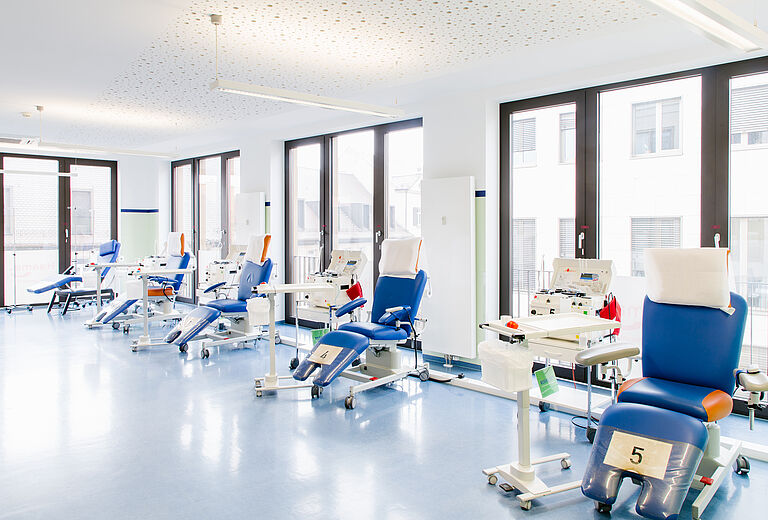 Blutspende- und Plasmaspende-Zentrum Fürth - Spendesaal