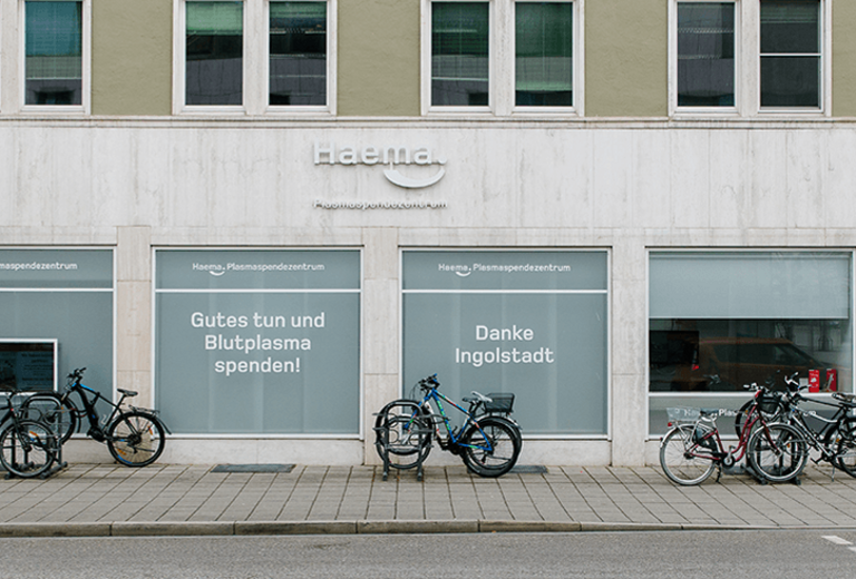 Plasmaspendezentrum Ingolstadt - Eingang