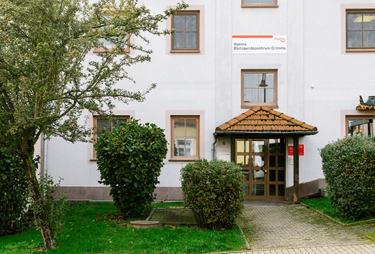Blutspende- und Plasmaspende-Zentrum Grimma - Eingang
